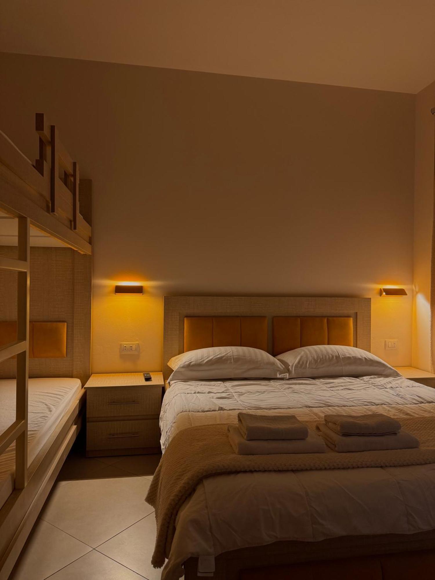 Vila Majola Sarande Ngoại thất bức ảnh
